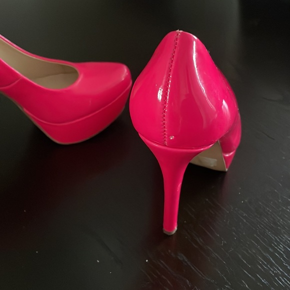 Cute pink le chateau size 7 - Picture 3 of 3